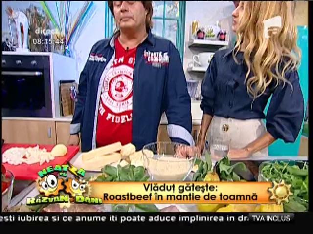 Ce mai gătim! Roastbeef &icirc;n mantie de toamnă, un preparat delicios cu parmezan şi salvie