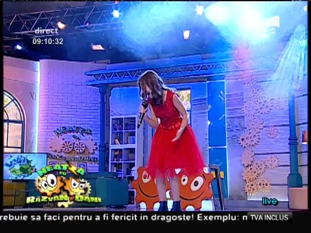 LIVE! Elena Hasna - "Undo"