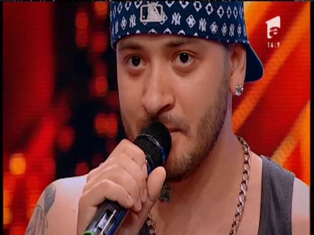 Prezentare: MC & Andrew. Cu mama la audiţiile X Factor!