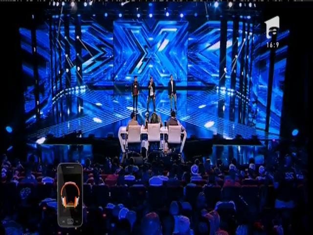 One Direction - One Way Or Another. Vezi interpretarea trupei UpTown, la X Factor!