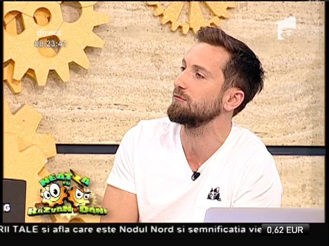 Smiley news: Șofer de raliu la opt ani