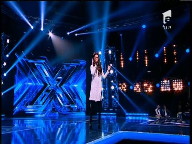 Lady Gaga - Born This Way . Vezi interpretarea Sashei Călinescu, la X Factor!