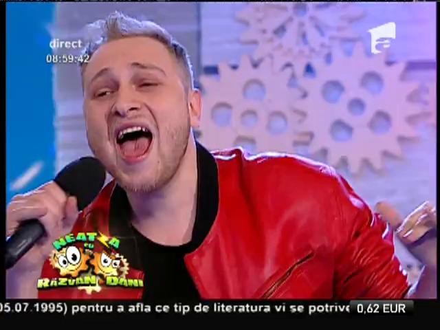 Trupa Hot Casandra c&acirc;ntă ultimul lor single: "Feelings"