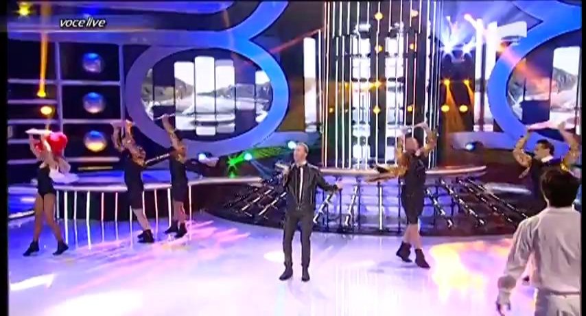 Florin Ristei se transformă în Michael Buble - "It's a beautiful day"