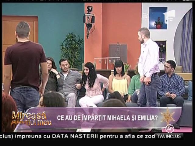 Mihaela:"Emilia le-a b&acirc;rfit pe fetele cu care acum este prietenă"