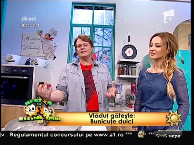 "Bunicuţe dulci", un preparat dulce acrişor, cu mere: Se face c&acirc;t ai zice pește!