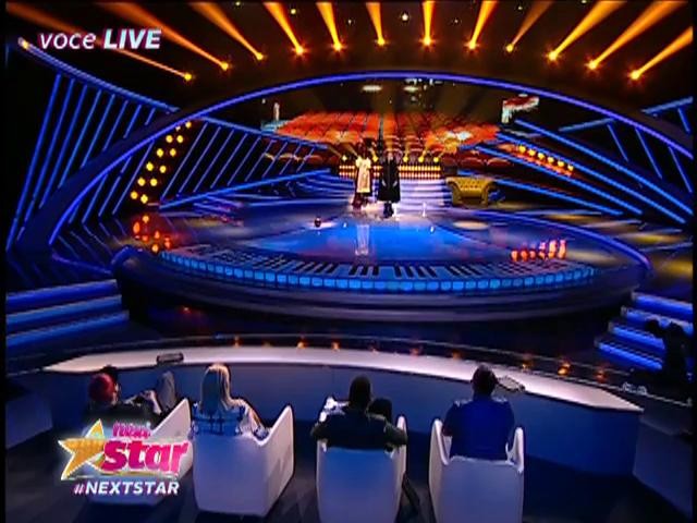 Patricia Tanasov impresionează juriul cu un număr de gimnastică ritmică