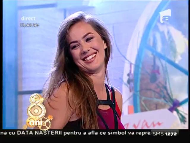 Flavia, dans incendiar pe piesa "You and I", semnată de Markus Schulz & Adina Butar.
