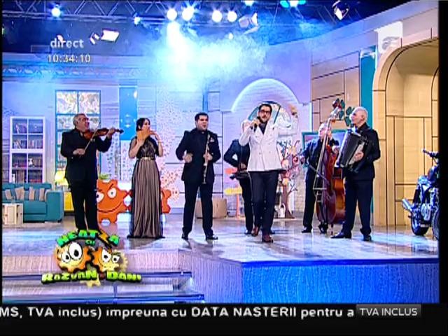 Cezar Ouatu a dat-o, oficial, pe muzică de petrecere alături de taraful "Silvian Voicu"! "Uite aşa aş vrea să mor", &icirc;ntr-o altă variantă!