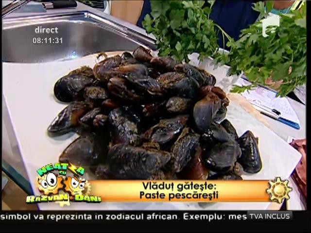 Măn&acirc;ncă sănătos! Paste pescăreşti, un preparat cu fructe de mare