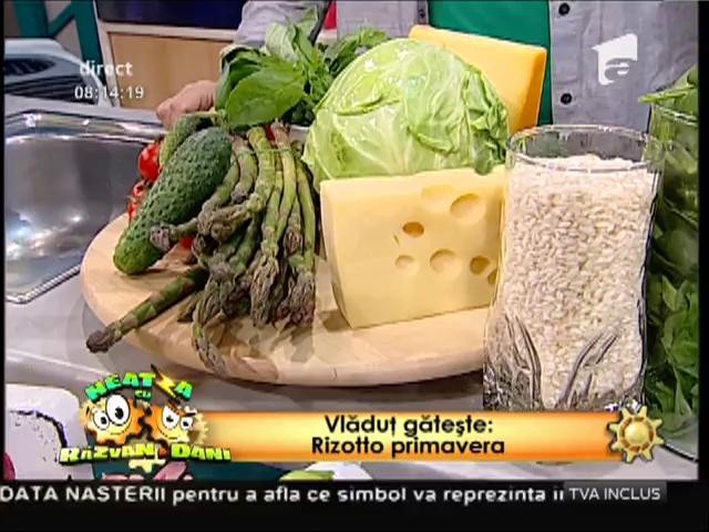 Vladutz a pregătit o mâncare de primăvară, absolut delicioasă: "Risotto primavera"