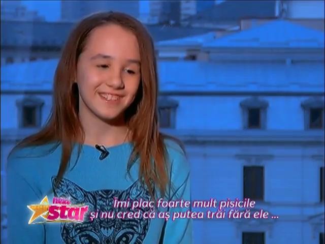 Prezentare: Daria Svet vine din Republica Moldova şi este o mare iubitoare de pisici. Are 12!
