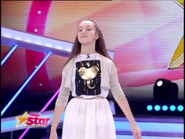 Prezentare: Mara Suditu are o colecţie impresionantă de timbre