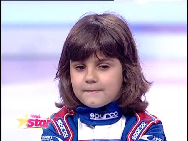 La şase ani, pasiunea lui este pilotajul! Eric Enache, CAMPION la karting!