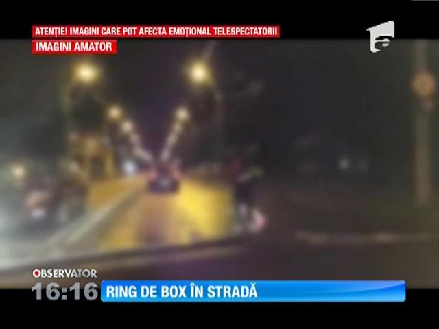 Șocant! Ring de box &icirc;n stradă