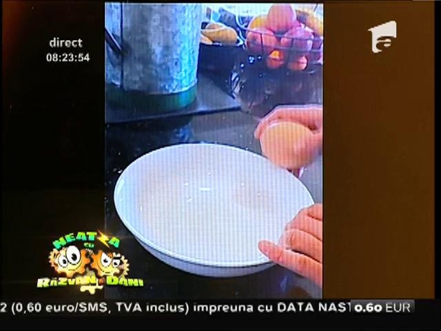 Smiley News: A spart un ou uriaș și a rămas șocată