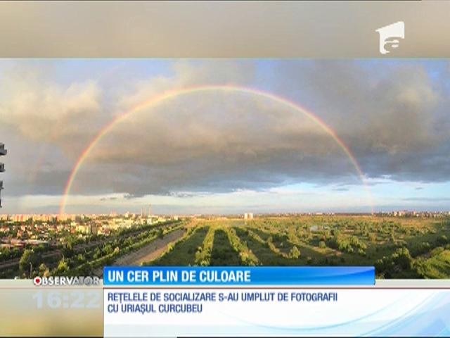 Bucureștiul, &icirc;nconjurat de un uriaș curcubeu