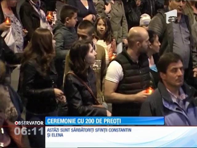 Astăzi ortodocşii &icirc;i sărbătoresc pe Sfinţii Constantin şi Elena