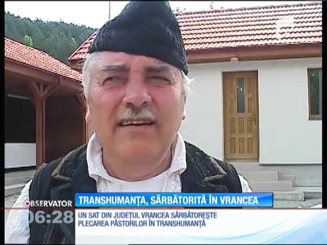 Un &icirc;ntreg sat din Vrancea a sărbătorit t&acirc;rguiala ciobanilor cu proprietarii de oi
