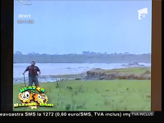 Smiley News: Om vs. natură. Un expert &icirc;n supraviețuire o rupe la fugă