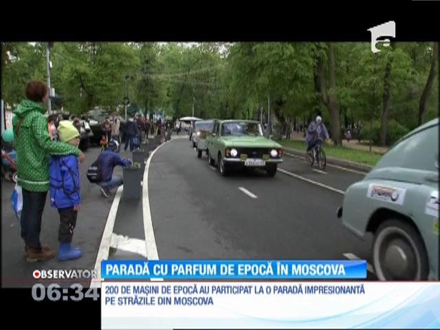 Parada mşinilor de epocă din Moscova