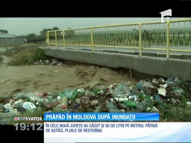 Vrancea a fost sub cod roşu de inundaţii. A plouat &icirc;ntr-o zi c&acirc;t &icirc;ntr-o lună