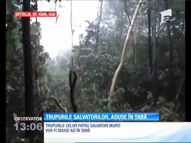 Trupurile celor patru salvatori morţi &icirc;n accidentul aviatic, aduse &icirc;n ţară