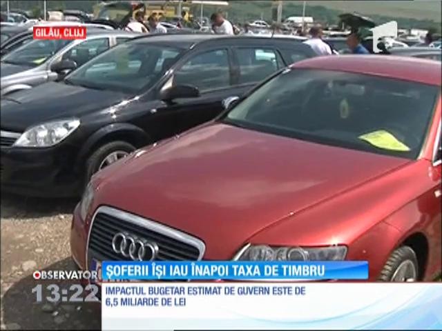 Șoferii &icirc;și iau &icirc;napoi taxa de timbru