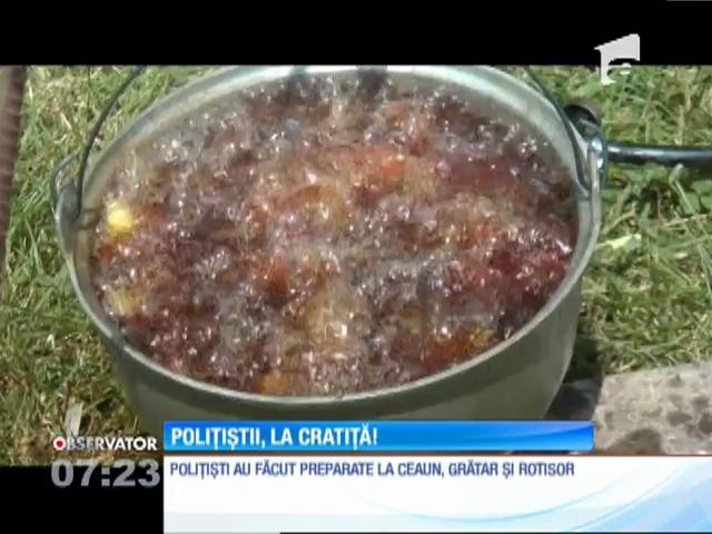 Peste o sută de poliţişti s-au &icirc;ntrecut &icirc;n ale gătitului pentru titlul de mare maestru bucătar