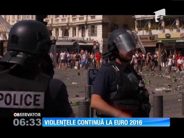 EURO 2016. Lupte &icirc;ntre suporteri. Șase oameni au fost &icirc;ncătuşaţi şi peste 30 au ajuns la spital