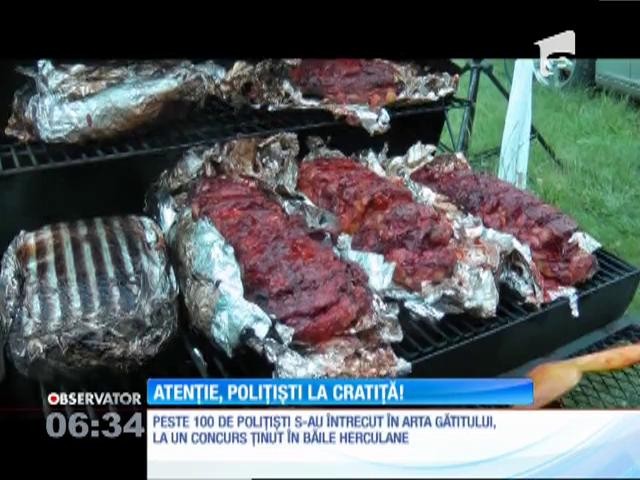 Poliţiştii s-au &icirc;ntrecut &icirc;n arta gătitului, &icirc;n Băile Herculane