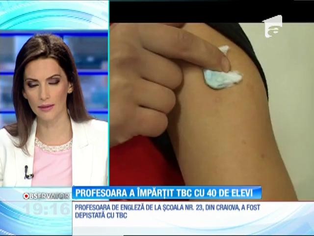 O profesoara de engleză depistată cu TBC a &icirc;mbolnăvit 40 de elevi, &icirc;ntr-o şcoală din Craiova