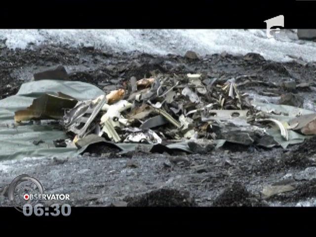 Avion eliberat de gheață, după 60 de ani