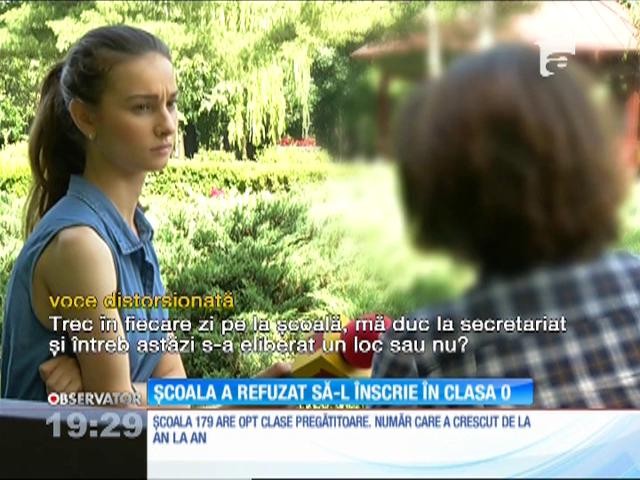 &Icirc;nscrierile la clasa pregătitoare sunt o problemă şi anul acesta. &Icirc;n Bucureşti, un copil a fost refuzat la şcoala unde &icirc;nvaţă fraţii lui mai mari
