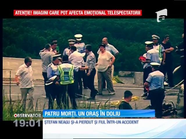 Un oraş &icirc;ntreg e &icirc;n doliu, iar zeci de părinţi &icirc;ncă tremură la g&acirc;ndul că şi-ar fi putut pierde copiii &icirc;n urma accidentului cumplit de pe DN1
