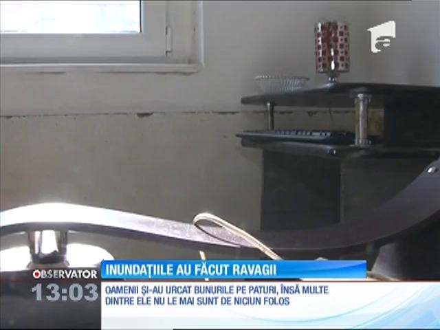 Imaginile dezastrului! 50 de case au fost afectate &icirc;n Petroşani