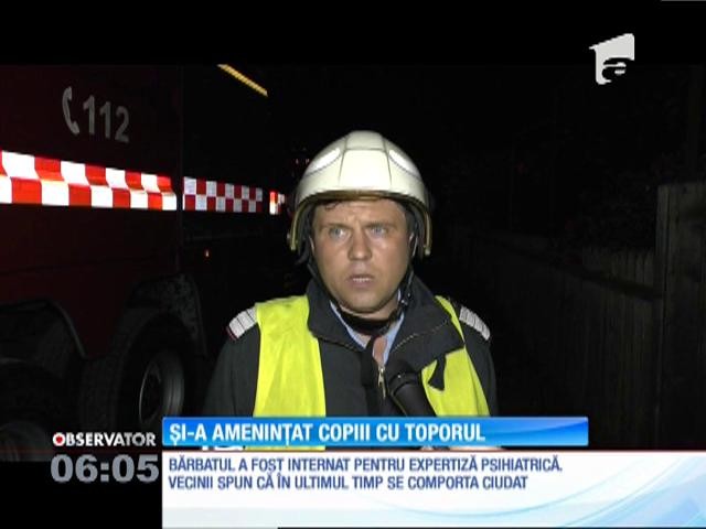 Un tată din judeţul Neamţ şi-a alergat copii cu toporul