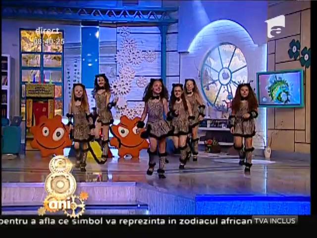 Trupa Pisicuţele, dans de senzaţie la Neatza!