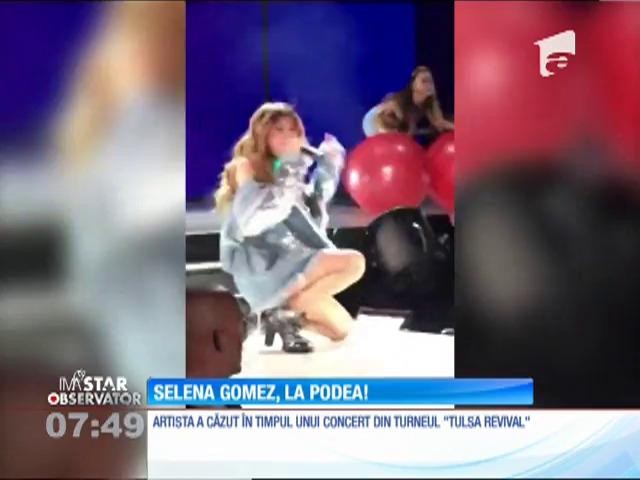Selena Gomez a căzut pe scenă &icirc;n timpul unui concert &icirc;n Oklahoma