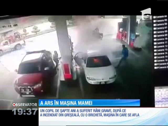 Un copil din Malaezia a suferit răni foarte grave după ce a incendiat, din greşeală, maşina &icirc;n care se afla