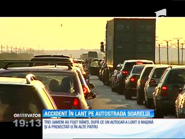 Accident &icirc;n lanţ pe autostrada Soarelui