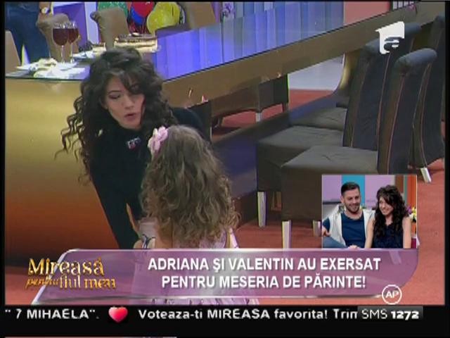 Adriana şi Valentin au exersat pentru meseria de părinte!