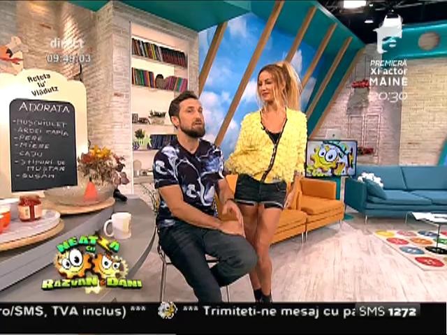 Flavia &icirc;i dă t&acirc;rcoale lui Dani &icirc;n ritm de... tango! Mișcări provocatoare și sfaturi pentru tinerii &icirc;ndrăgostiți!
