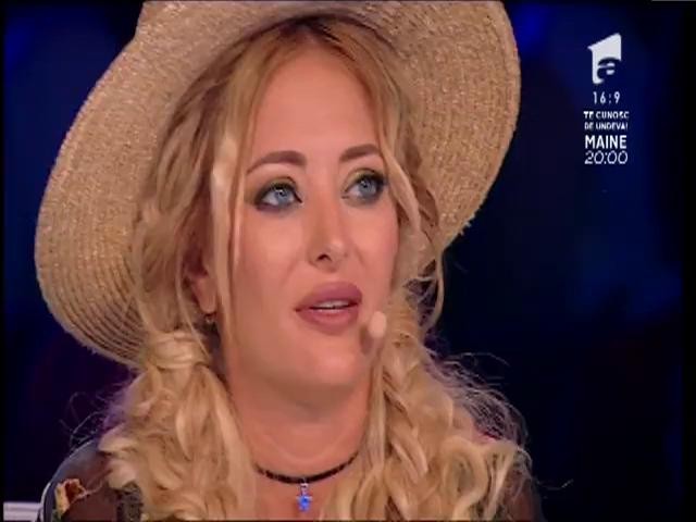 Cu patru de "DA", Monica Prodea se califică în următoarea etapă X Factor!