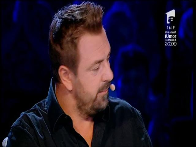 Cu patru de "DA", Dragoş Luca se califică în următoarea etapă X Factor!