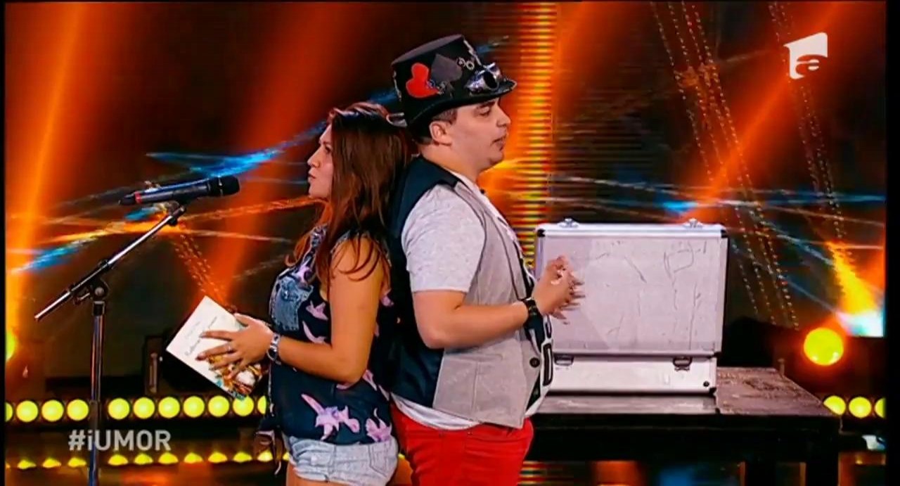 Cheloo a votat "NU" &icirc;naintea prestaţiei concurentului. Şi nu s-a &icirc;nşelat! Mydas Magicianul a dezamăgit din nou