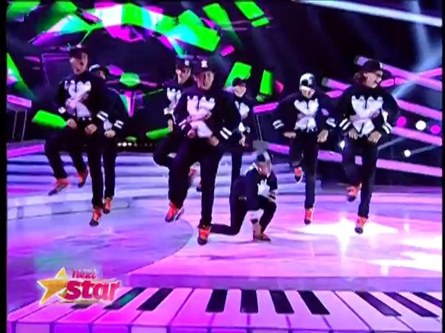Zece puşti l-au dat pe spate pe CRBL! Trupa X Style Kids, show total pe scena "Next Star": "Vă invit să dansaţi alături de mine la cel mai tare show de dans din România"