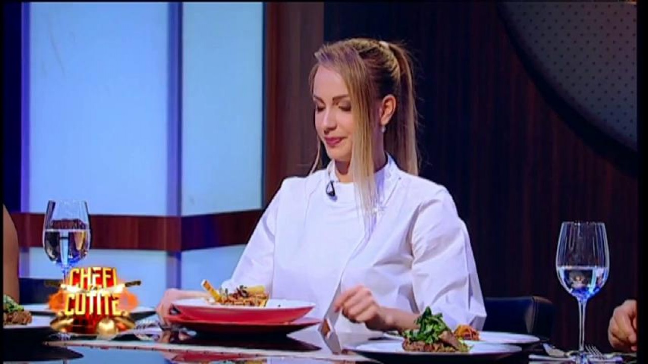 Cea mai frumoasă gimnastă din Rom&acirc;nia, cea mai exigentă degustătoare! Sandra Izbașa, alături de alți campioni, i-a ținut &icirc;n tensiune pe chefi