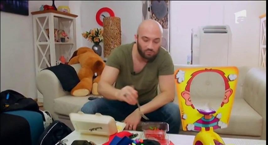 Mihai Bendeac este canibal: "Aş m&acirc;nca-o pe Delia Matache"