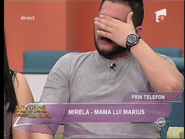 Marius a pl&acirc;ns &icirc;n hohote atunci c&acirc;nd şi-a auzit mama la telefon!